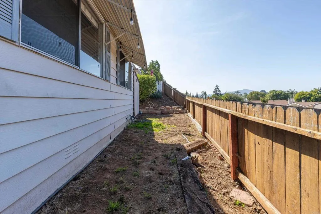 https://cdn.realtyfeed.com/cdn/127/306733114/0fff3bb961cb8b836f2690972d648f33.webp