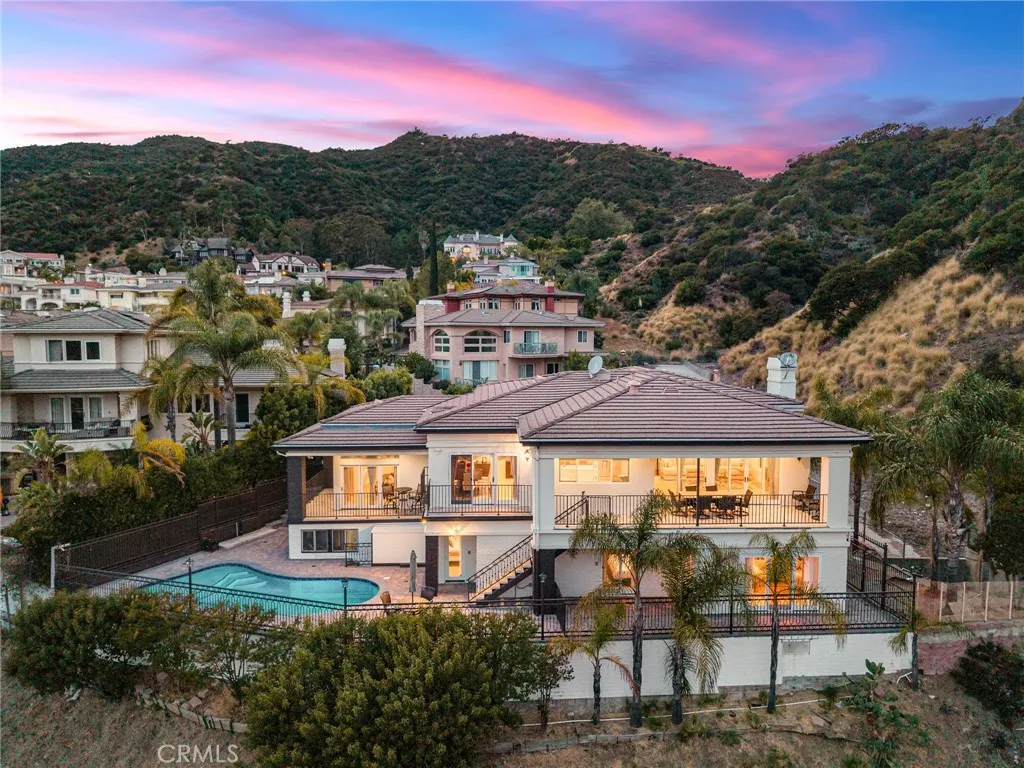 Glendale, CA 91208