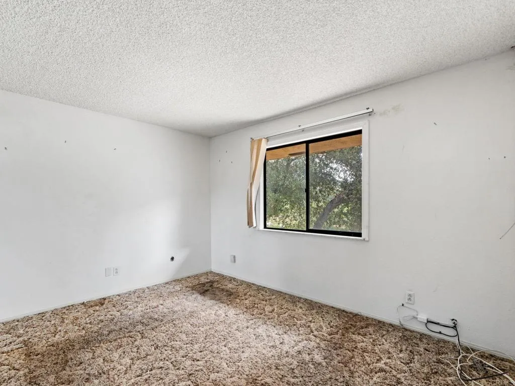 https://cdn.realtyfeed.com/cdn/127/306733142/48365adc830cd61d3ef9d590da222882.webp