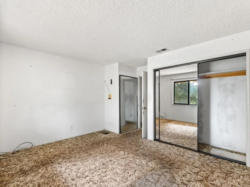 https://cdn.realtyfeed.com/cdn/127/306733142/9ad8ed959dfb1fc789e818d7844653aa.webp