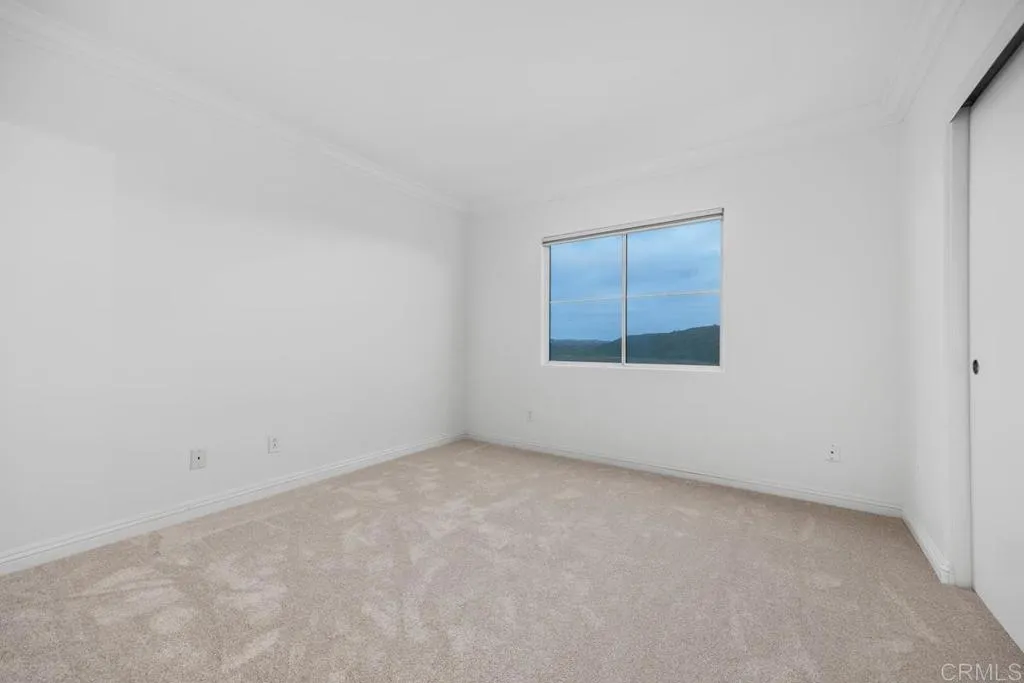 https://cdn.realtyfeed.com/cdn/127/306733172/2884d0a1ecb3fd8a1e1e33f35b6b9fc4.webp