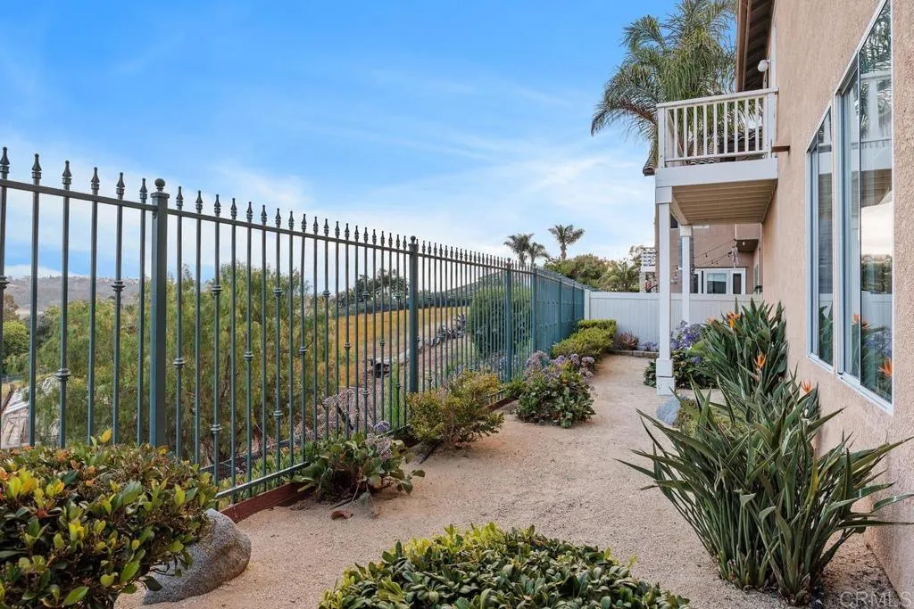 https://cdn.realtyfeed.com/cdn/127/306733172/9755bbd46c15a1e1238b54b8736a61a4.webp
