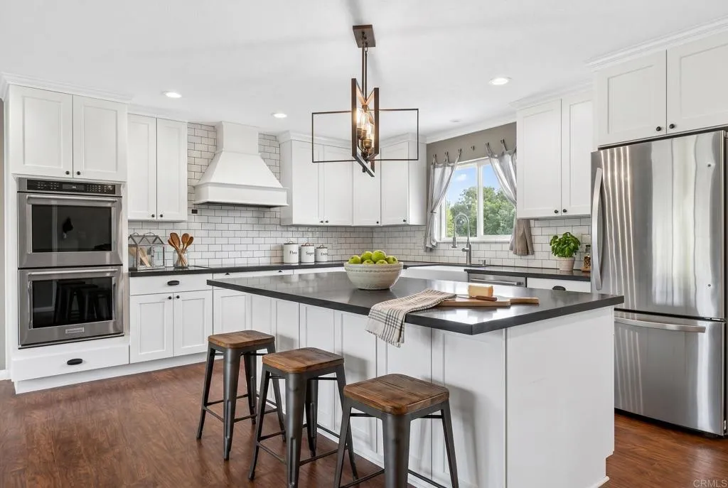 https://cdn.realtyfeed.com/cdn/127/306733182/1c05c06d6735aa88a16d6cf0b933ad35.webp