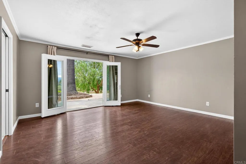 https://cdn.realtyfeed.com/cdn/127/306733182/26f935bbcbb38610b5929df4f927ccd8.webp