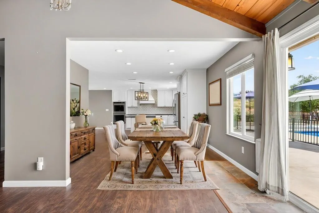 https://cdn.realtyfeed.com/cdn/127/306733182/83798bebcc6622e48f62798fa02059e7.webp