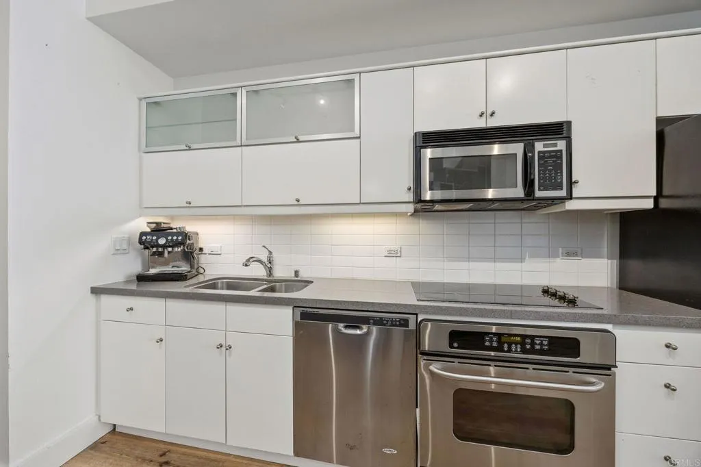 https://cdn.realtyfeed.com/cdn/127/306733186/68b54ed828012e6d6858310485c87ac1.webp