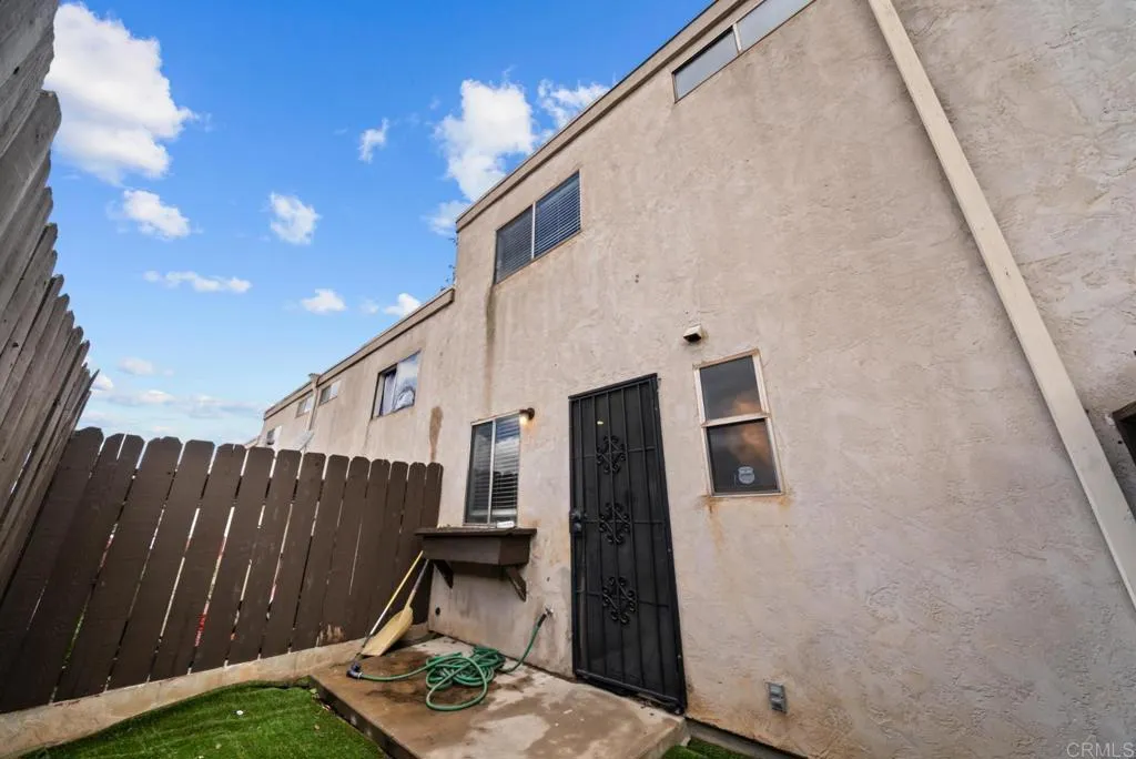 https://cdn.realtyfeed.com/cdn/127/306733221/2a082ea02cb82fa6b3de3e2dc72944b6.webp