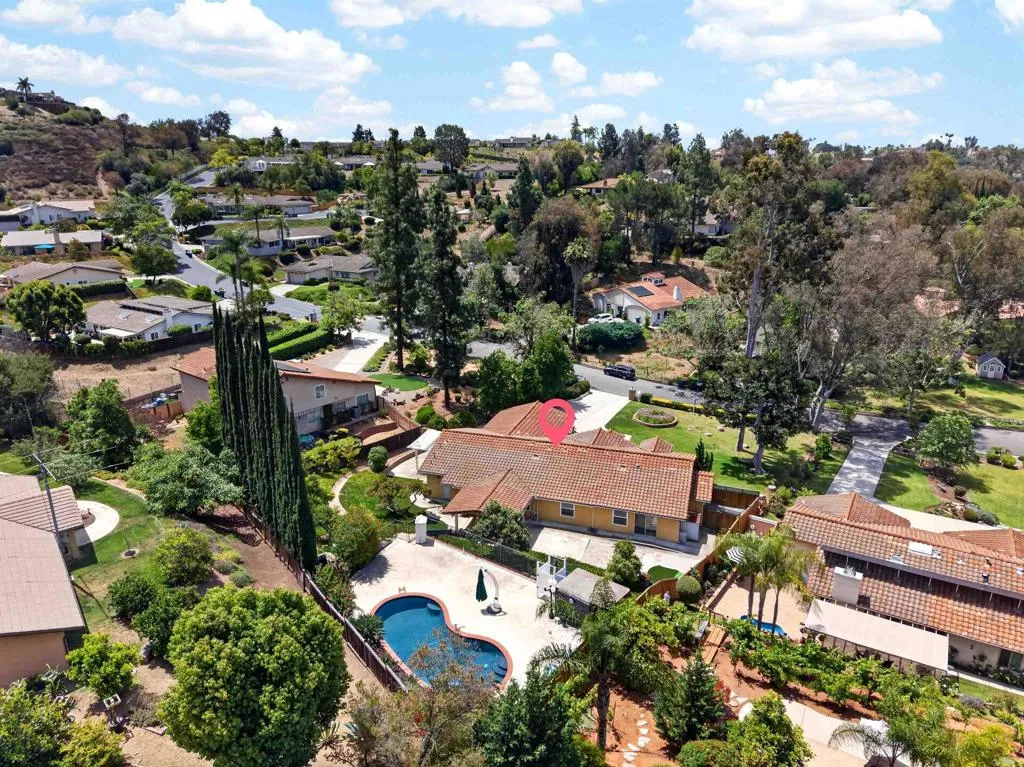 https://cdn.realtyfeed.com/cdn/127/306733227/0954c8ac65963084cd973184fceaca29.webp