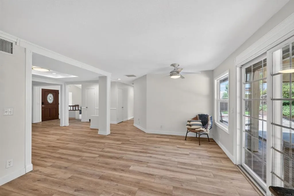 https://cdn.realtyfeed.com/cdn/127/306733227/96c4ebf86e7153b5243484b958637de6.webp