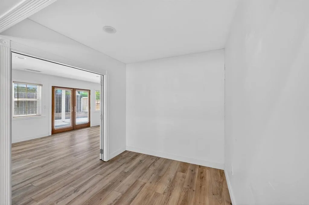 https://cdn.realtyfeed.com/cdn/127/306733227/dadb2ddab4eeef2e756aec21caea0869.webp