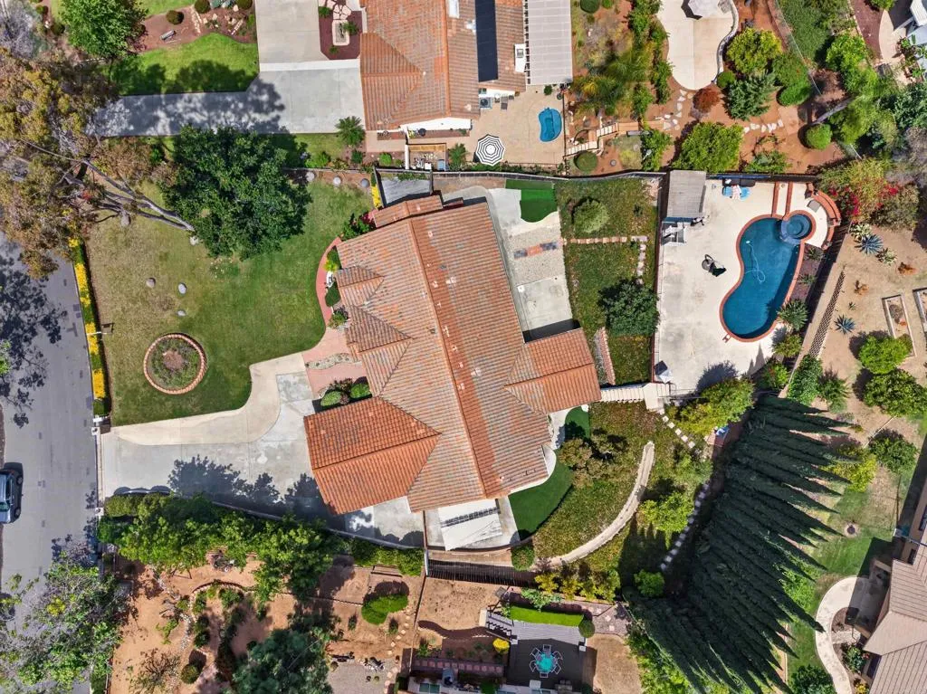 https://cdn.realtyfeed.com/cdn/127/306733227/dcbcbcf284e0e0c90e56724e18b82752.webp