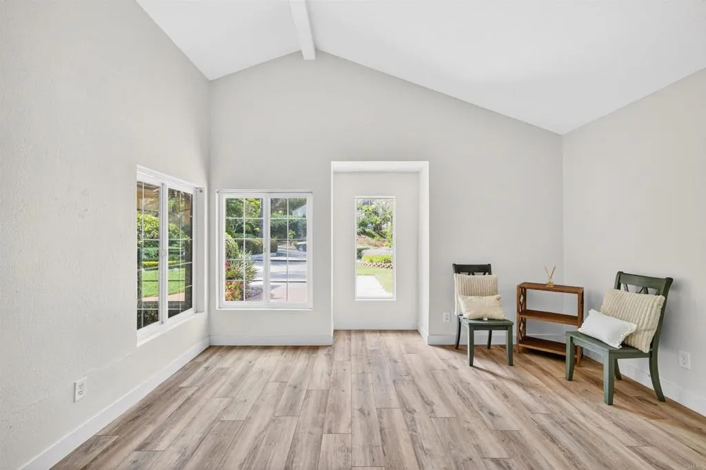 https://cdn.realtyfeed.com/cdn/127/306733227/f61e95e2f31bd28c197ce49625d6c733.webp