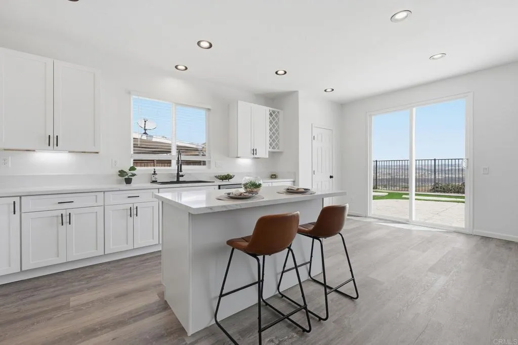 https://cdn.realtyfeed.com/cdn/127/306733276/2b371a01970e789aafef362e72636777.webp