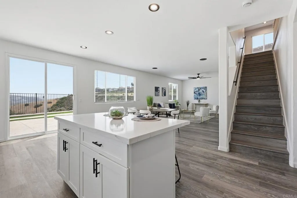 https://cdn.realtyfeed.com/cdn/127/306733276/bff4b9cd849156e8a22375e2ecc037ff.webp