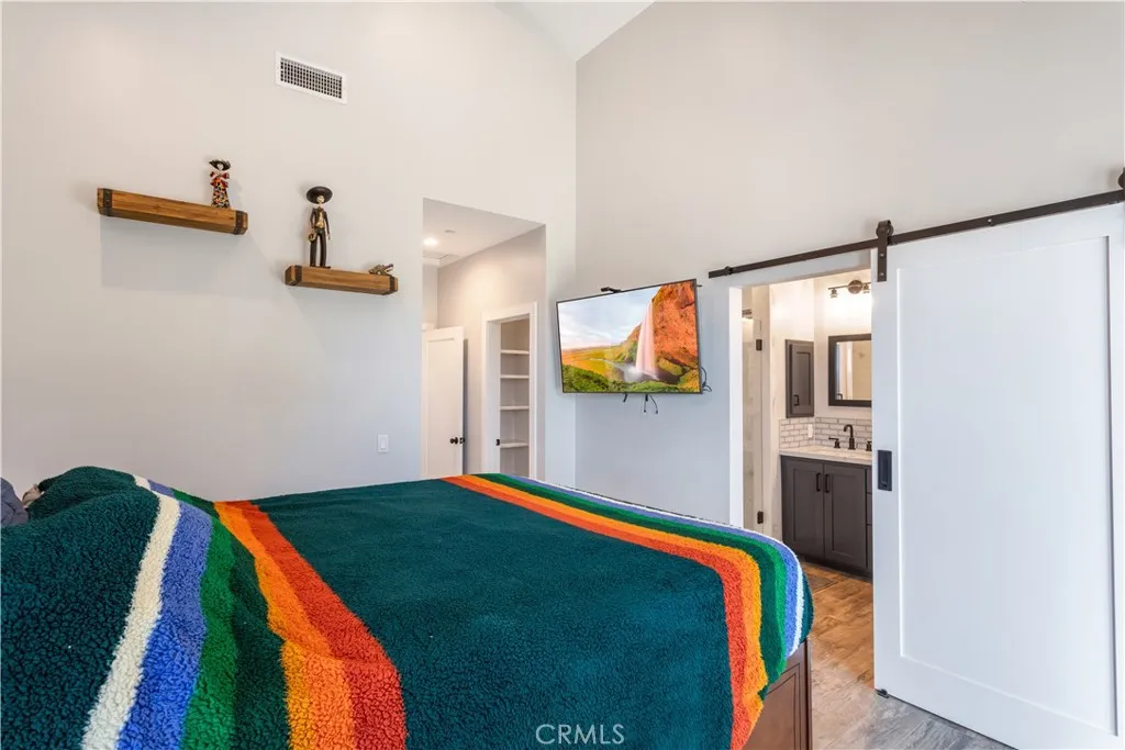 https://cdn.realtyfeed.com/cdn/127/306733277/2c1d90c4afc5a087eed85a582f4180d4.webp
