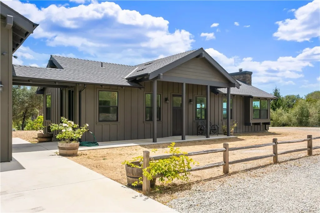 https://cdn.realtyfeed.com/cdn/127/306733277/350dcf824febf2636f190afd8c86d30f.webp