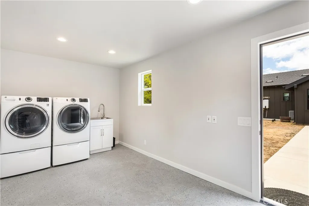 https://cdn.realtyfeed.com/cdn/127/306733277/8a03fefdfb08faa5a6049f77b8480354.webp