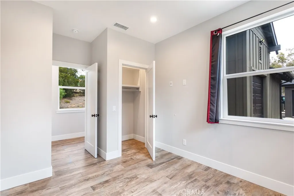 https://cdn.realtyfeed.com/cdn/127/306733277/c9bc6ae73d6ea2d9c53b878801fa533f.webp