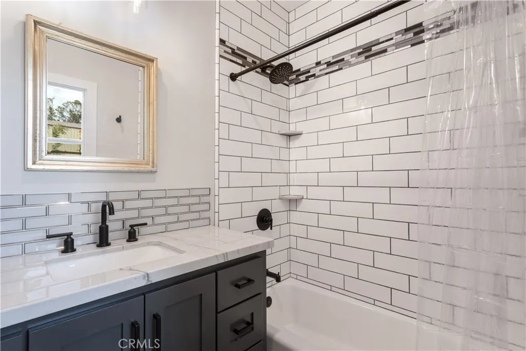 https://cdn.realtyfeed.com/cdn/127/306733277/f6e578f80236dd7c552275780a4e2ce1.webp