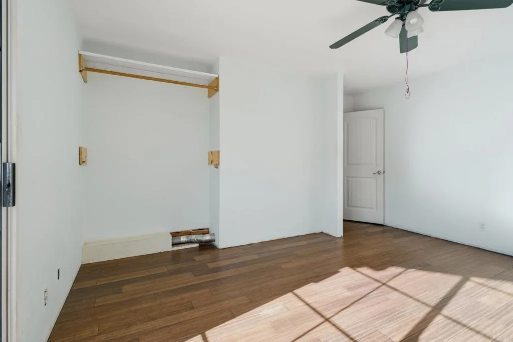 https://cdn.realtyfeed.com/cdn/127/306733288/cf1a8fc245f60138cb04bb6b1b13dd61.webp