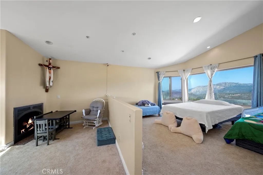 https://cdn.realtyfeed.com/cdn/127/306733297/49092e18a080d8f88a43c275bef7bd23.webp