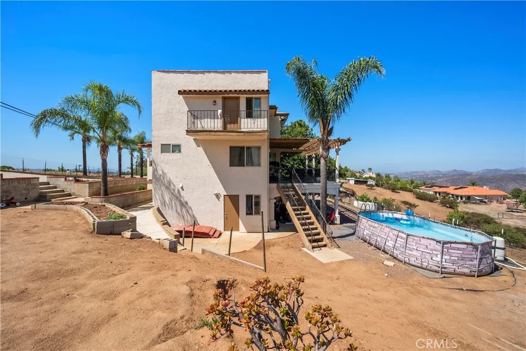 https://cdn.realtyfeed.com/cdn/127/306733297/766232352d1d1449f50043f491f5f0a4.webp