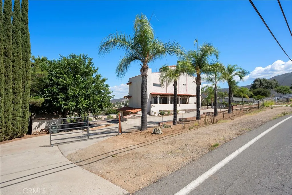https://cdn.realtyfeed.com/cdn/127/306733297/cb5e8b0eac521b4bbbb8a905dc395e15.webp