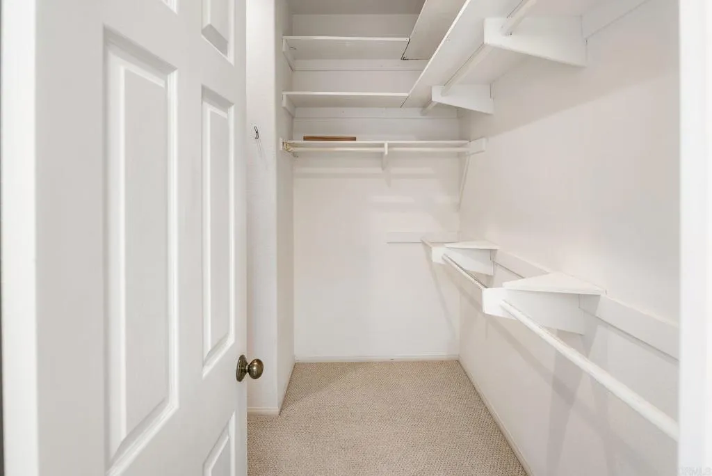 https://cdn.realtyfeed.com/cdn/127/306733341/3d8893791734b16854f157002da0e945.webp