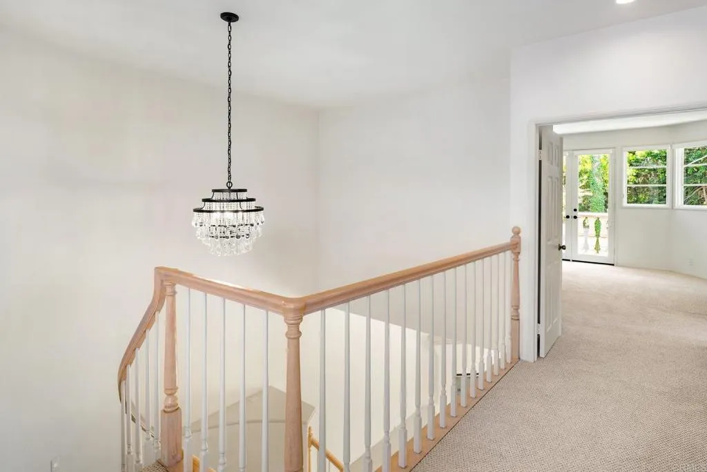 https://cdn.realtyfeed.com/cdn/127/306733341/4424fffa6ba47cfd1c0242b68d38f4e6.webp