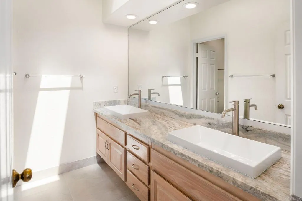 https://cdn.realtyfeed.com/cdn/127/306733341/735b348b08d46c6d7169491db1eedf33.webp