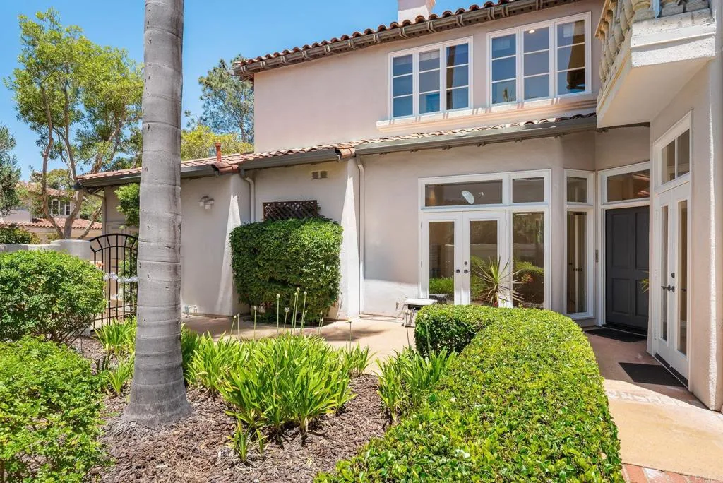 https://cdn.realtyfeed.com/cdn/127/306733341/853b15d4edc059aafb689fb4dbdc8f8b.webp