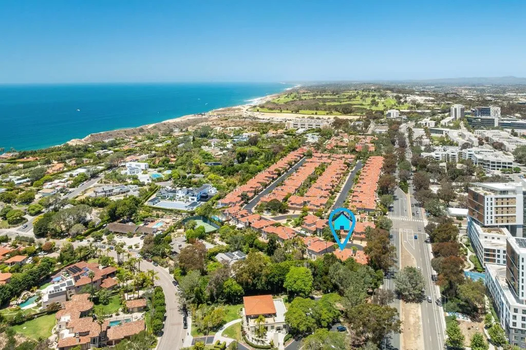 https://cdn.realtyfeed.com/cdn/127/306733341/c95cc7d9df060c89d57b8fbbb7a36cec.webp