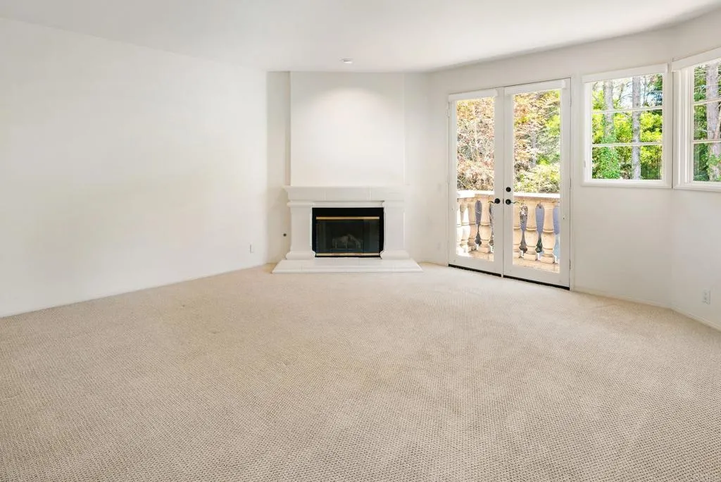 https://cdn.realtyfeed.com/cdn/127/306733341/f4d1e0f461073d681ed8b9a25d1423f5.webp