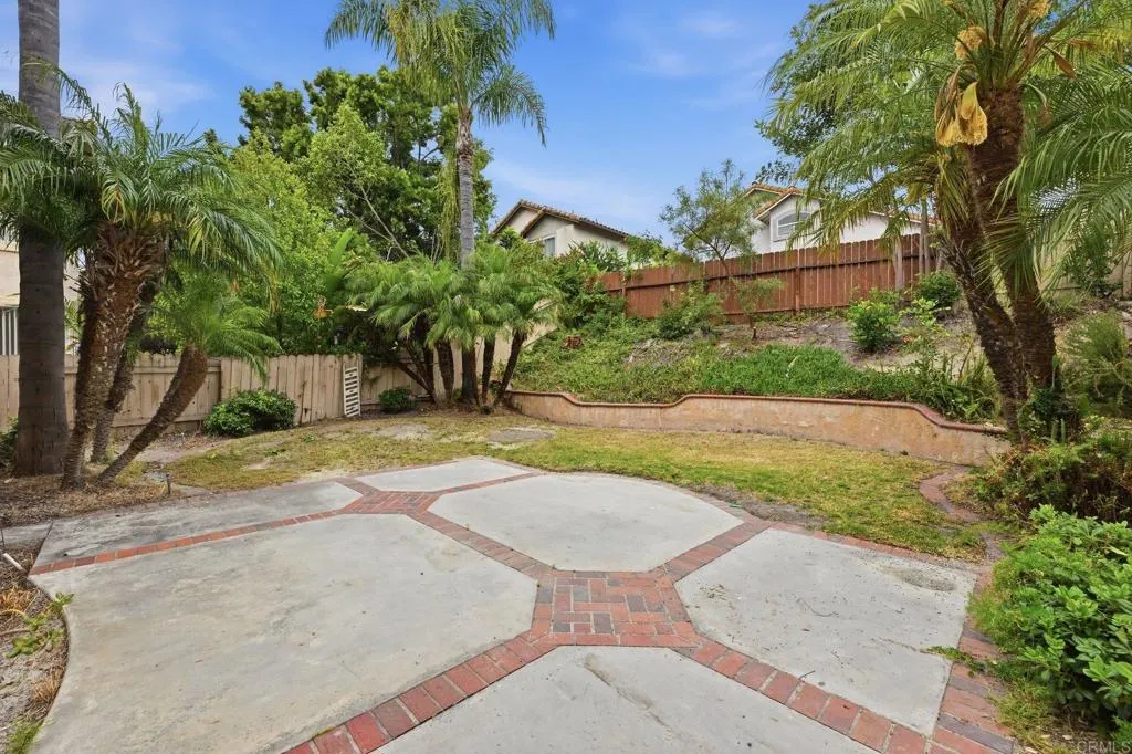 https://cdn.realtyfeed.com/cdn/127/306733355/83af8ef0e9c51118f454c3f68b9abddc.webp