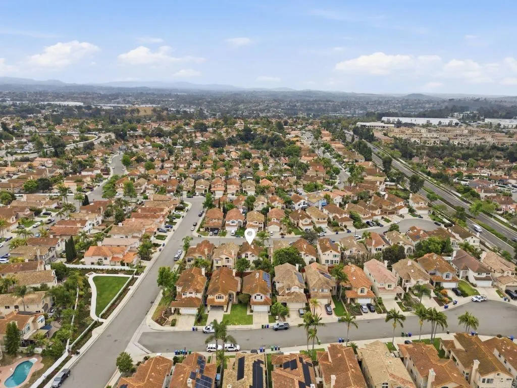 https://cdn.realtyfeed.com/cdn/127/306733355/97e8c06660dfa11342e0cc134e1ac1de.webp