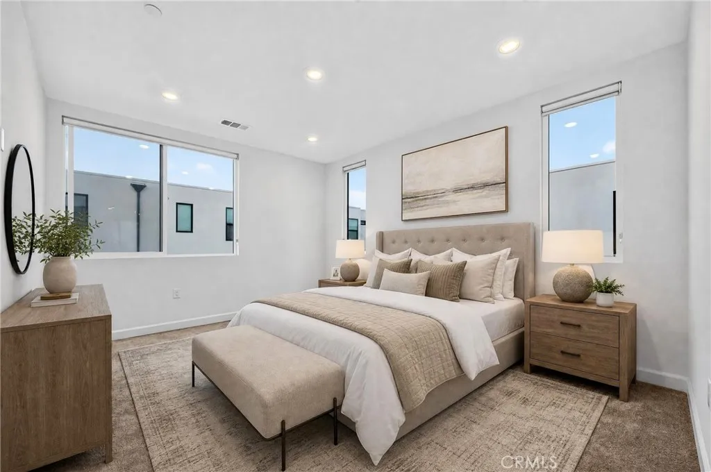 https://cdn.realtyfeed.com/cdn/127/306733399/27fcb424da5dc55f8d1c6c9803c38048.webp
