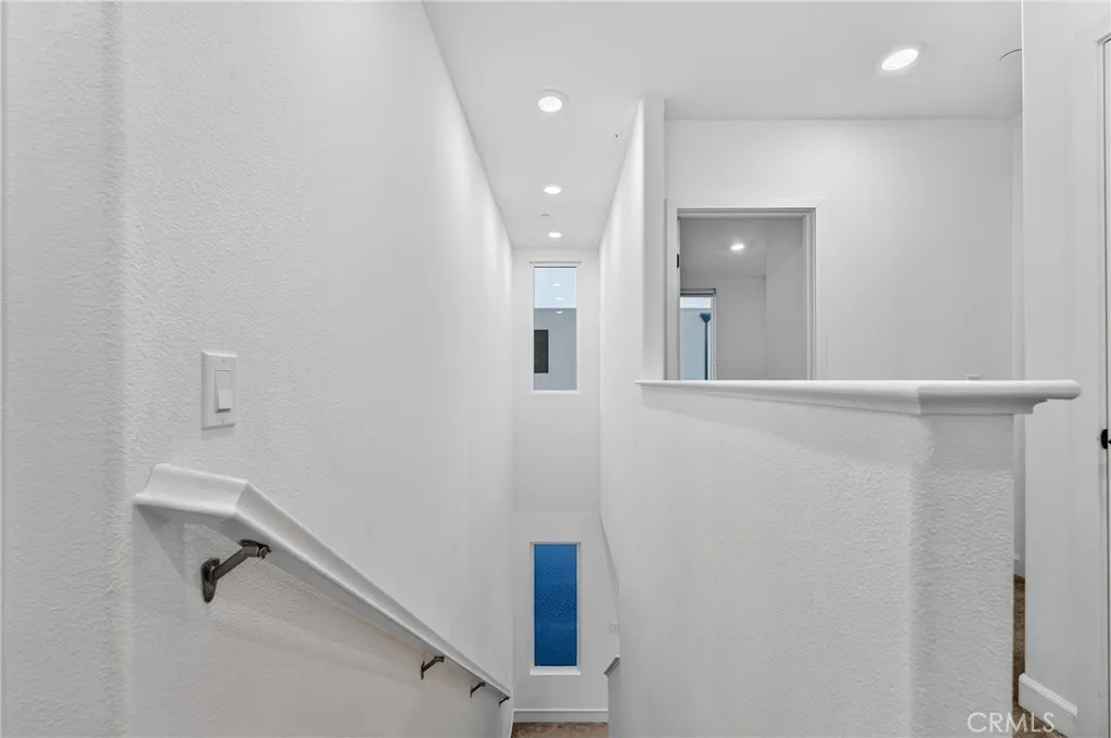 https://cdn.realtyfeed.com/cdn/127/306733399/969112d084a05a98393eecfe182df553.webp
