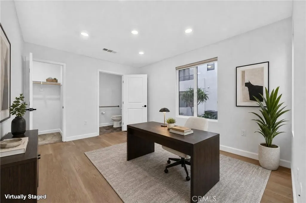 https://cdn.realtyfeed.com/cdn/127/306733399/9e2c33e9e3139179726de59ed4c11fd5.webp