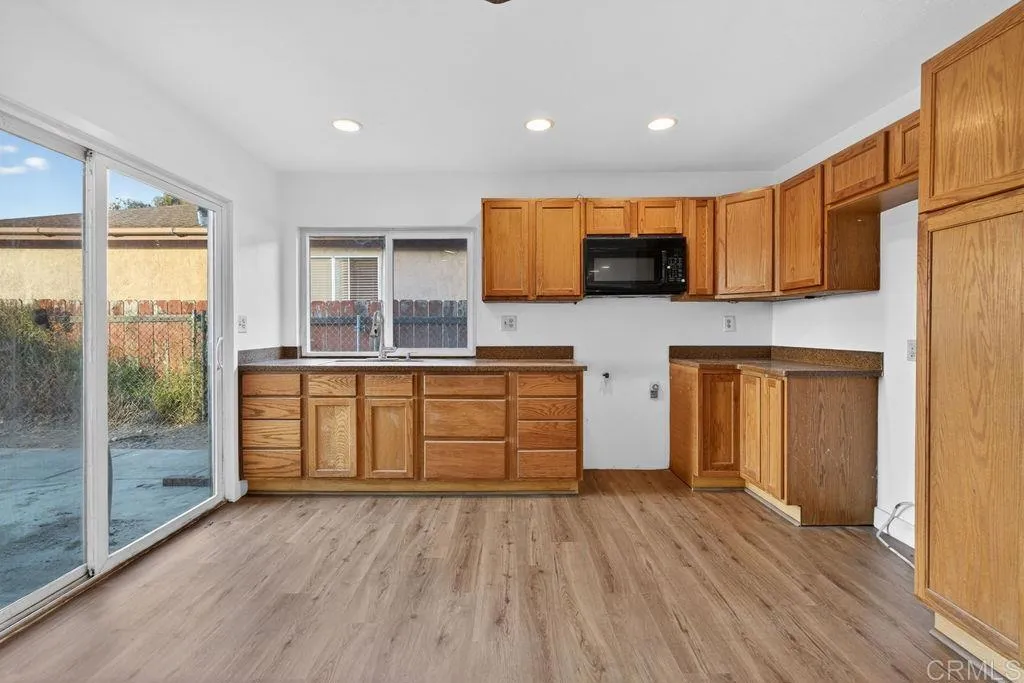 https://cdn.realtyfeed.com/cdn/127/306733413/a849b0ba2fb9b4da541ff5cca432a609.webp