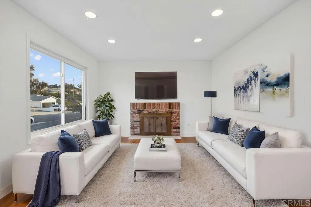 https://cdn.realtyfeed.com/cdn/127/306733413/f9bf30a67dd0b686178182854c107930.webp