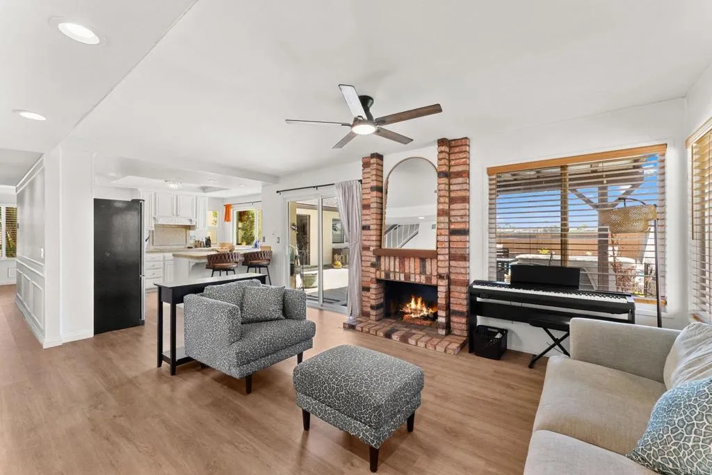 https://cdn.realtyfeed.com/cdn/127/306733428/1e6543e4319b739a62ebbc2446df303e.webp
