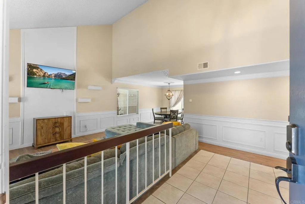 https://cdn.realtyfeed.com/cdn/127/306733428/2ec74803f08859e063a8a829aa839f9b.webp