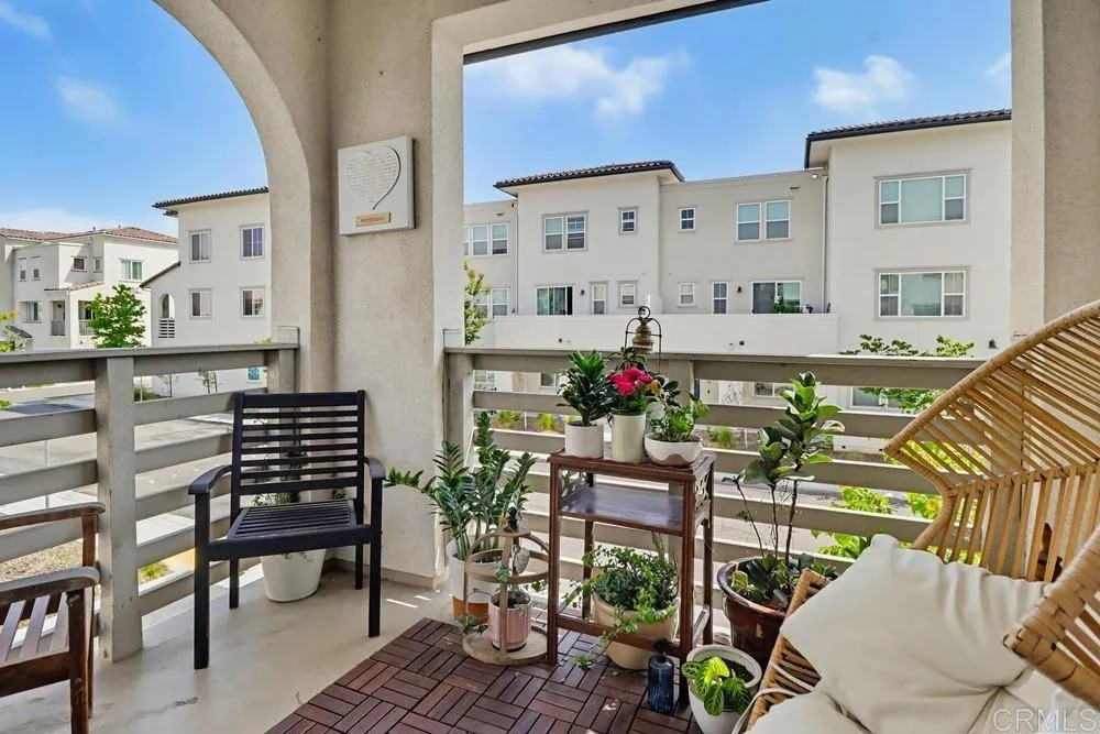 https://cdn.realtyfeed.com/cdn/127/306733461/d88e2e28f78f87ea13aa5da0b51bf7e8.webp