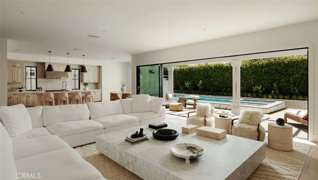 Newport Beach, CA 92660