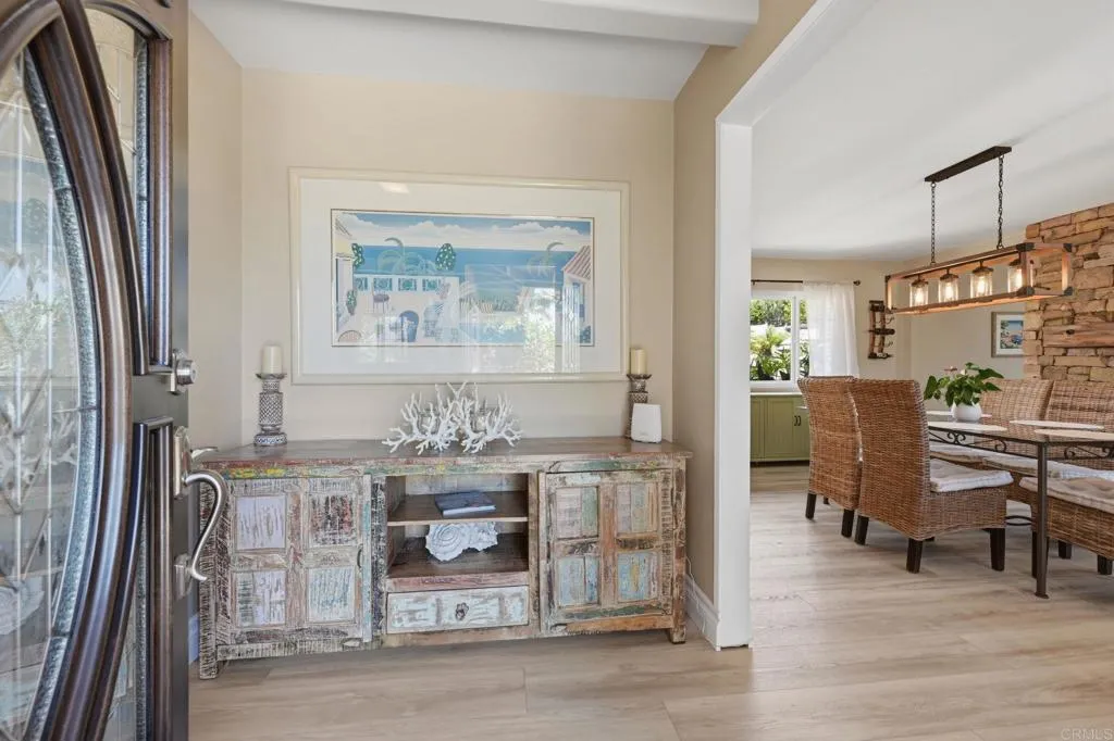 https://cdn.realtyfeed.com/cdn/127/306733485/03969be8ab19c348dc98b98afe42146b.webp