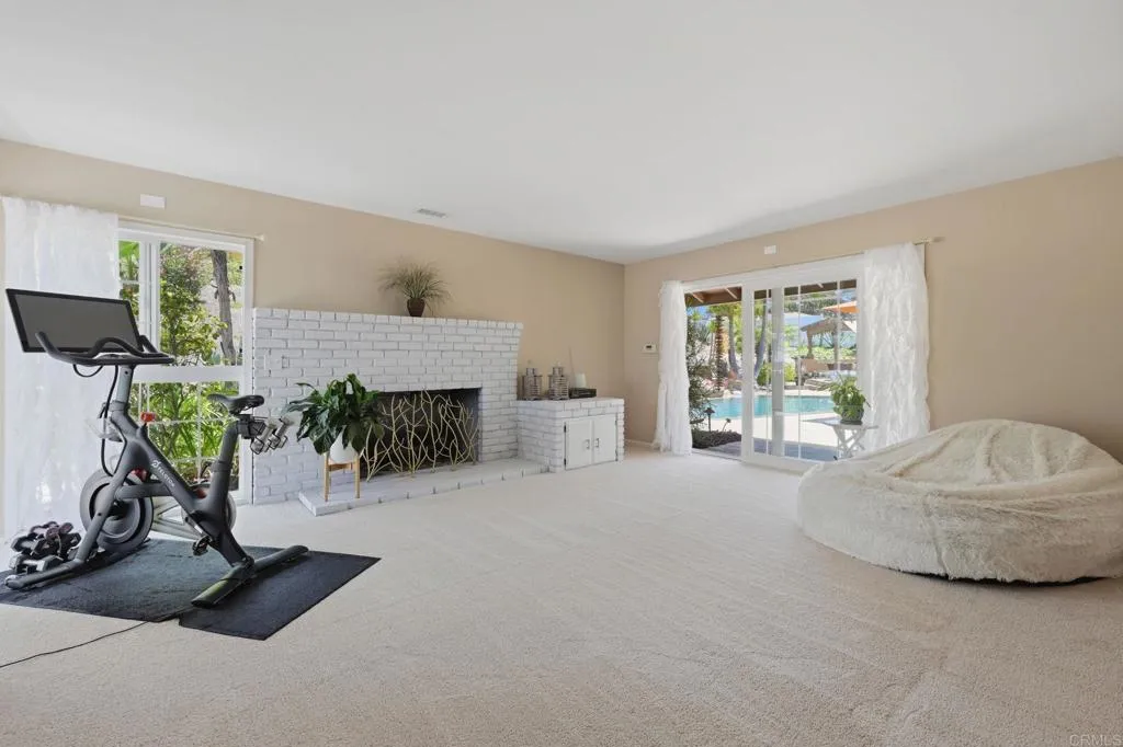 https://cdn.realtyfeed.com/cdn/127/306733485/0960e8d35211b510fdbbf38524e68d26.webp