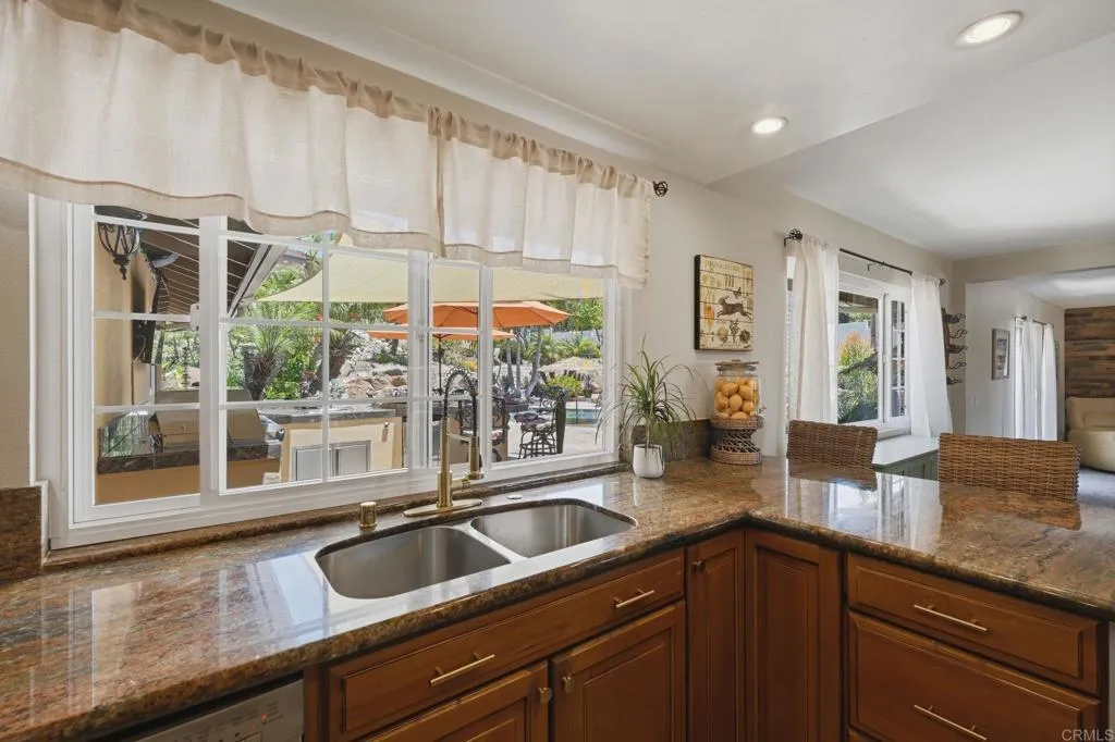 https://cdn.realtyfeed.com/cdn/127/306733485/19987933f0ba18872ccfcae3042d968c.webp