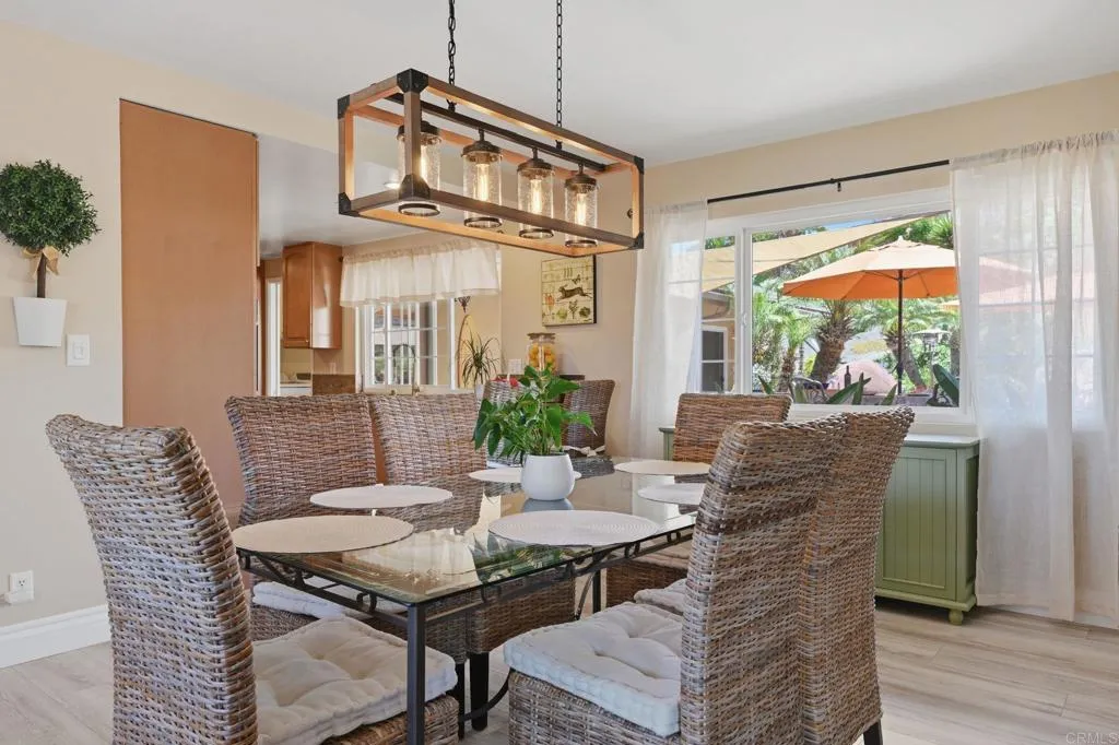 https://cdn.realtyfeed.com/cdn/127/306733485/2b1ba52b3ff4d10ffdf4b9ebfda07a3c.webp