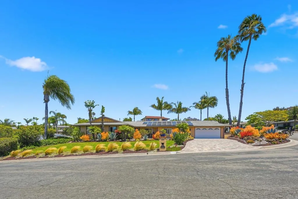 https://cdn.realtyfeed.com/cdn/127/306733485/a3ef895d8f7ccf1e75f069d3e02b1b22.webp