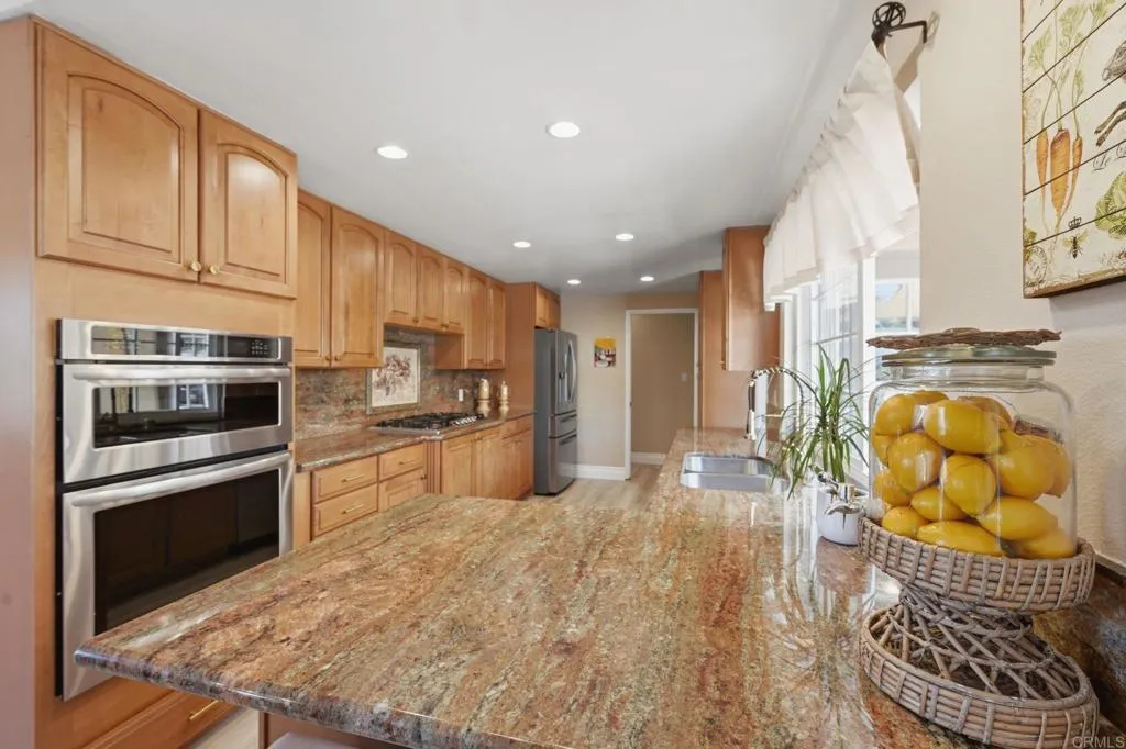 https://cdn.realtyfeed.com/cdn/127/306733485/cbf8049a8f8f3e6a79db8beba8cb8095.webp